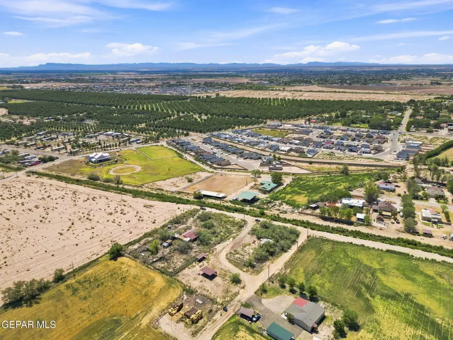 755 Anderson Road, Socorro, TX 79927 - #2
