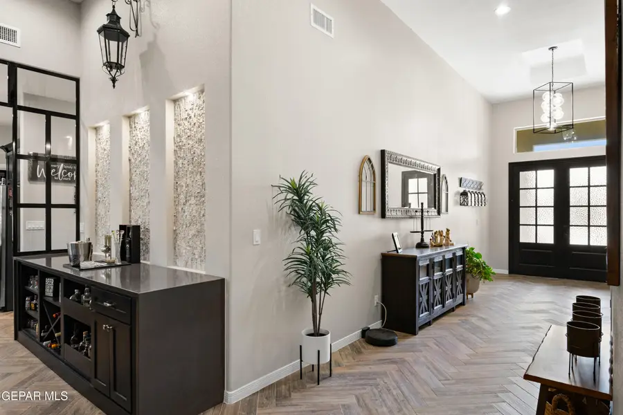 12261 Clifton Hill Road, Horizon City, TX 79928 - #2