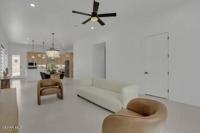 12813 Middlesbrough Avenue, Horizon City, TX 79928 - #3