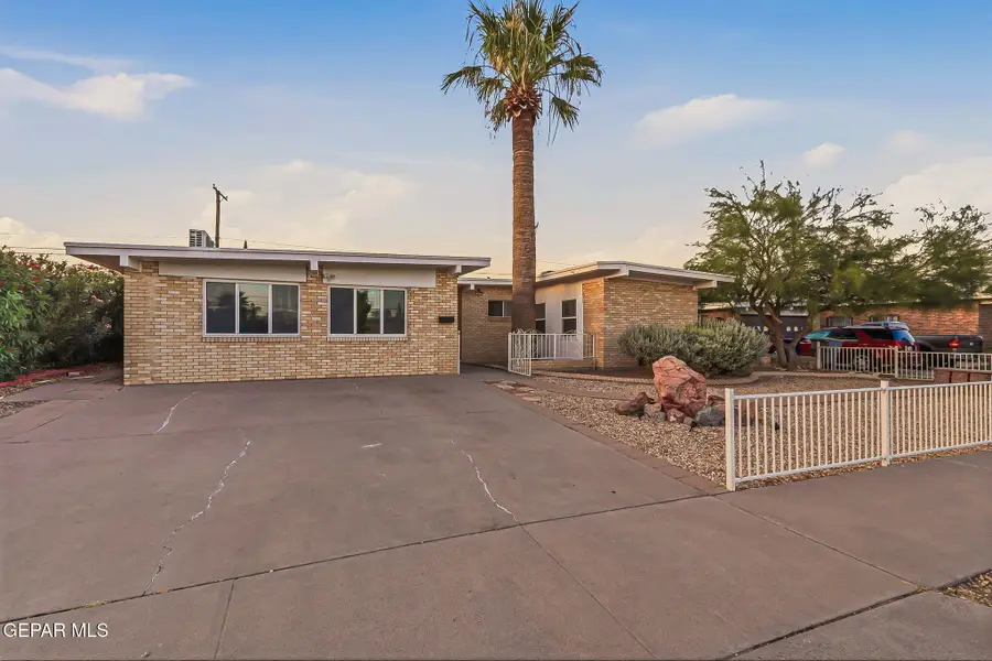 5137 Juliandra Avenue, El Paso, TX 79924 - #3