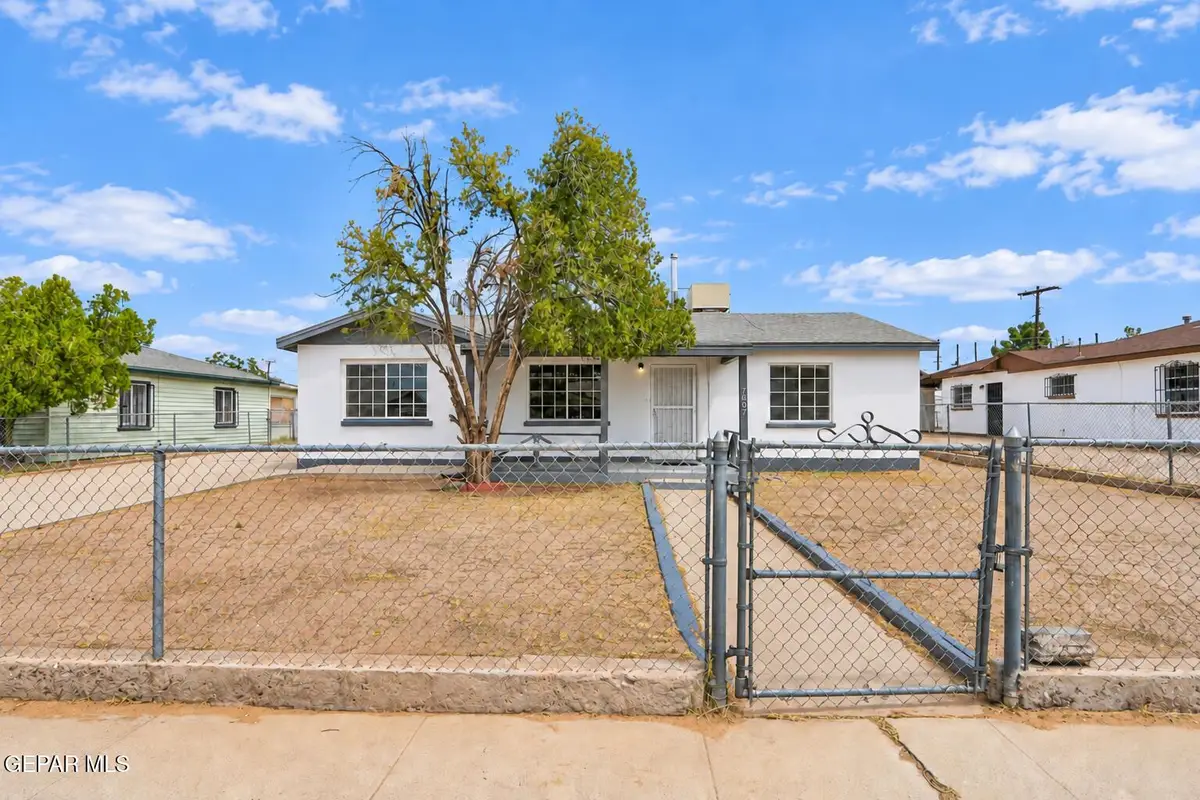 7607 Mazatlan Drive, El Paso, TX 79915 - #1