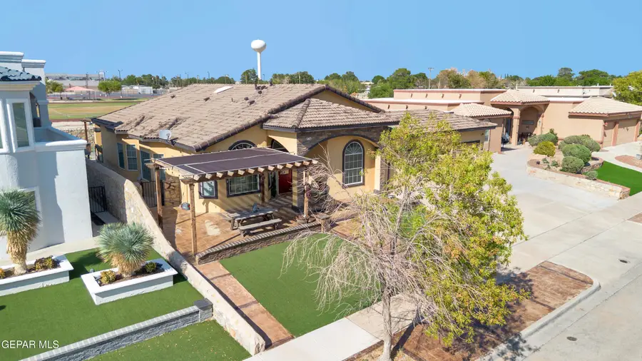 13583 Emerald Coast Lane, Horizon City, TX 79928 - #2
