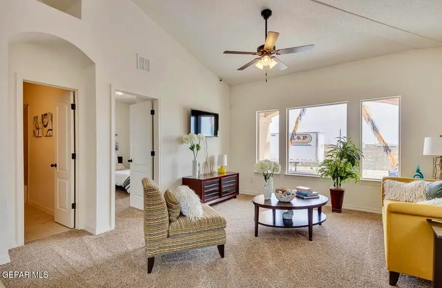 14325 Tobe Davis Drive, Horizon City, TX 79928 - #2
