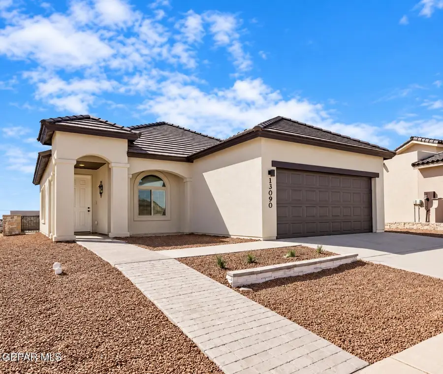 13135 Emerald Hills Avenue, Horizon City, TX 79928 - #2