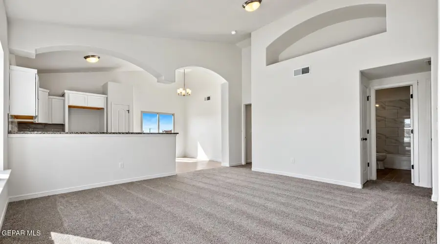 13135 Emerald Hills Avenue, Horizon City, TX 79928 - #3