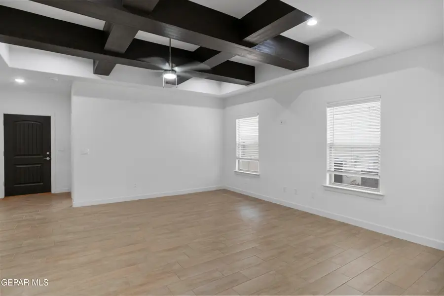 424 Plateau Drive, Socorro, TX 79927 - #3