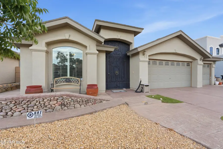 320 Emerald Woods Street, El Paso, TX 79928 - #2
