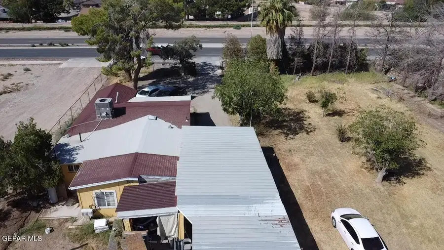 9743 Alameda Avenue, Socorro, TX 79927 - #2