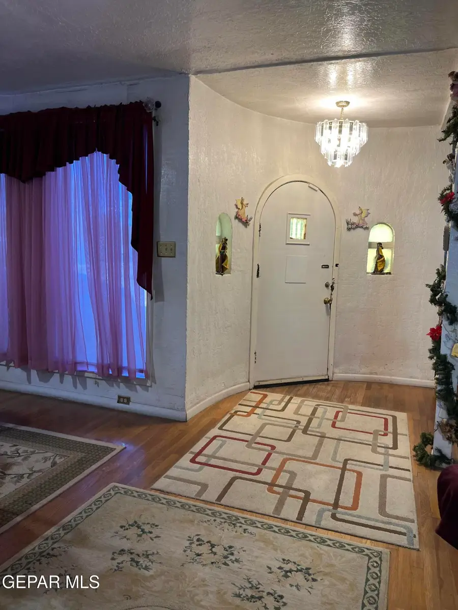 7870 Rosemary Street, El Paso, TX 79915 - #3
