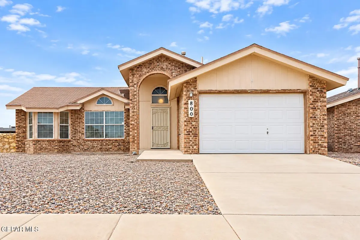 800 Nazareno Street, Horizon City, TX 79928 - #1