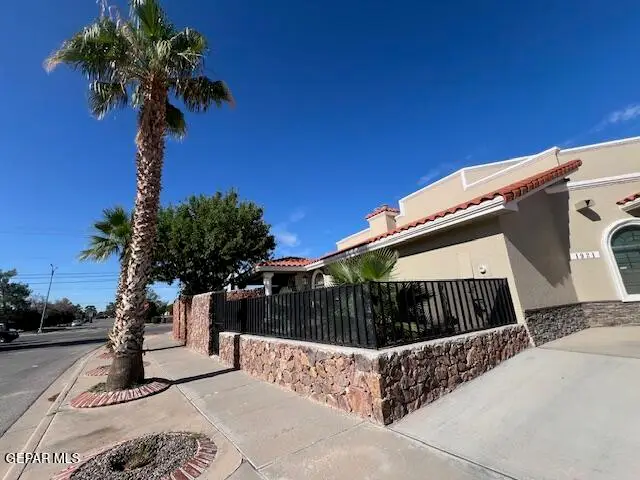 1921 Preview Place, El Paso, TX 79936 - #3