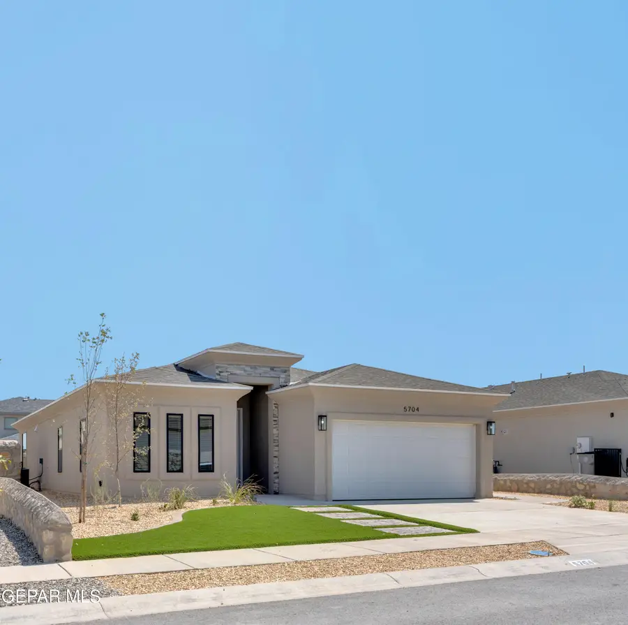 5653 Purple Mat Avenue, El Paso, TX 79934 - #3