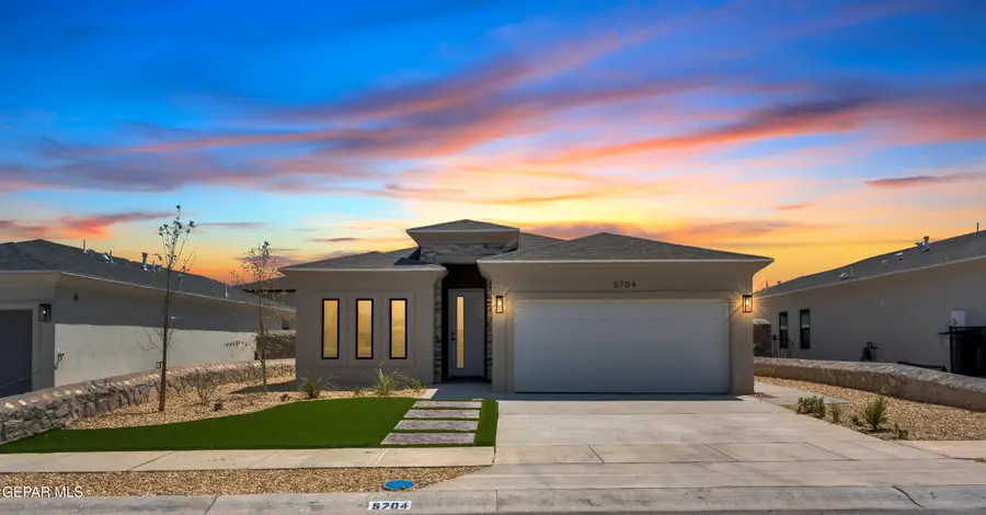 5656 Desert Calico Avenue, El Paso, TX 79934 - #2