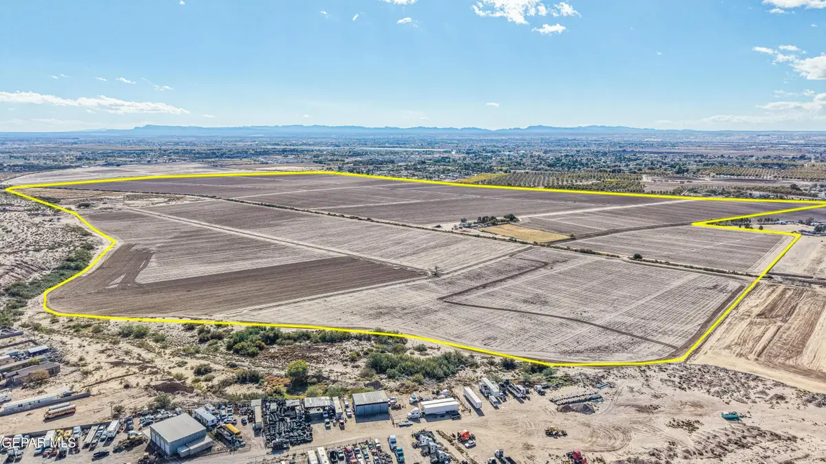 800 Clems Road, Socorro, TX 79927 - #1