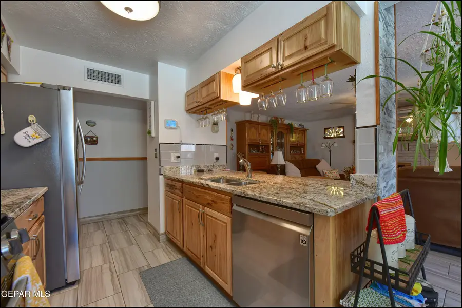 9865 Minuteman Way, El Paso, TX 79924 - #3