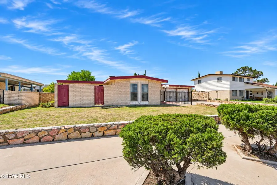 8404 Mineola Drive, El Paso, TX 79925 - #3