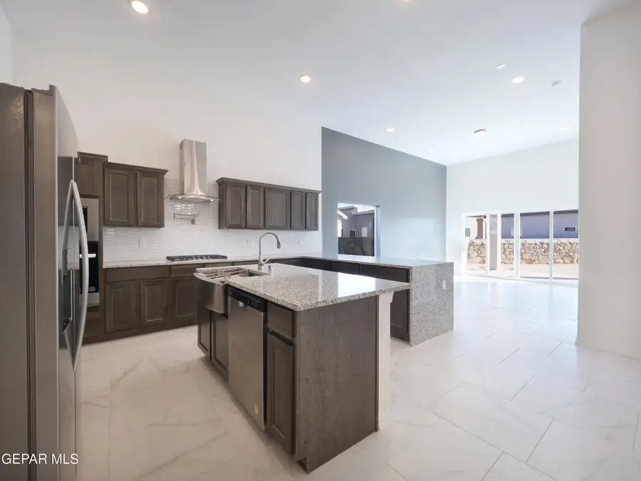 11489 Starlight Drive, Socorro, TX 79927 - #2