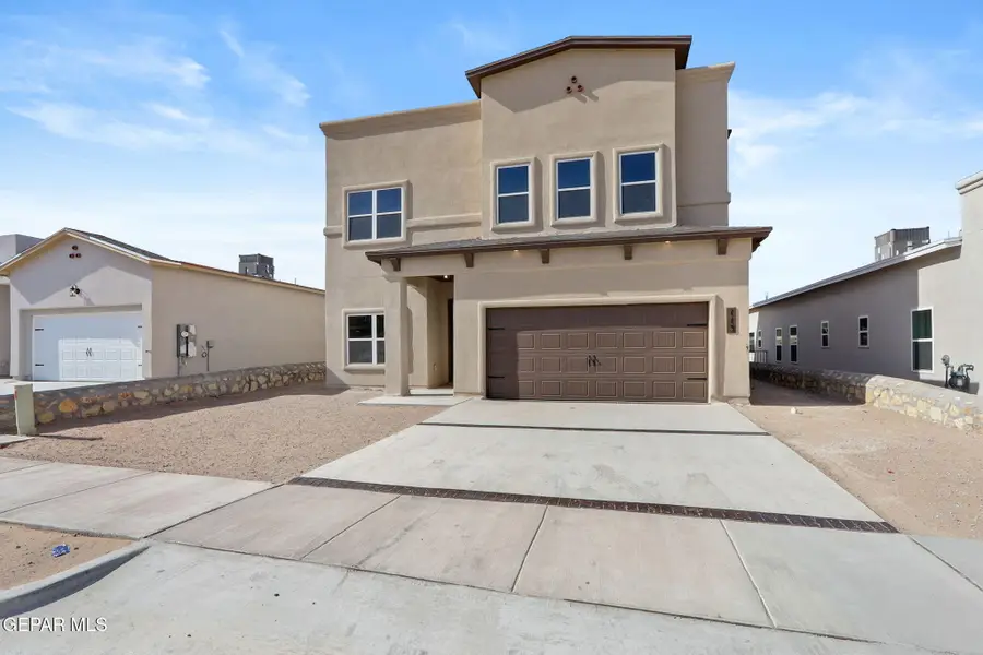 1409 Ruben Orozco Sr, Socorro, TX 79927 - #3