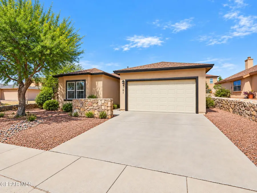 6781 Parque Del Sol Drive, El Paso, TX 79911 - #2