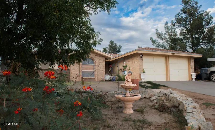7305 Lakehurst Road, El Paso, TX 79912 - #2