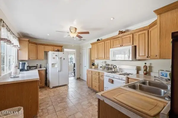 5577 Joyce Circle, El Paso, TX 79904 - #3