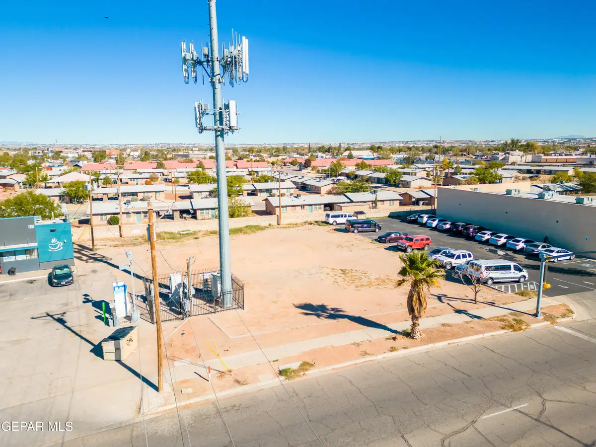 275 Padres Drive, El Paso, TX 79907 - #1