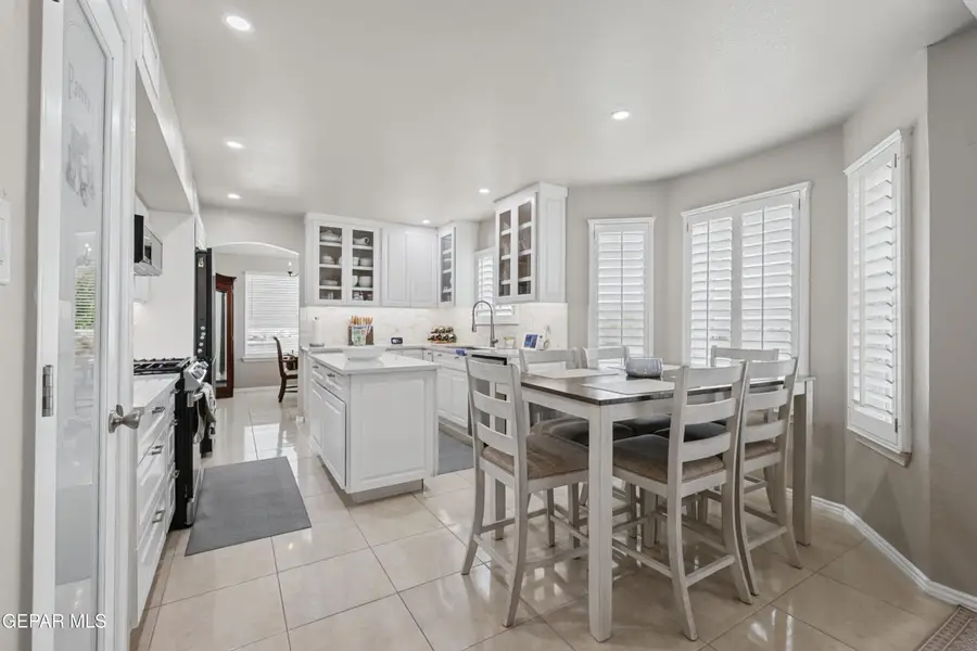 7361 Camino Del Sol Drive, El Paso, TX 79911 - #2
