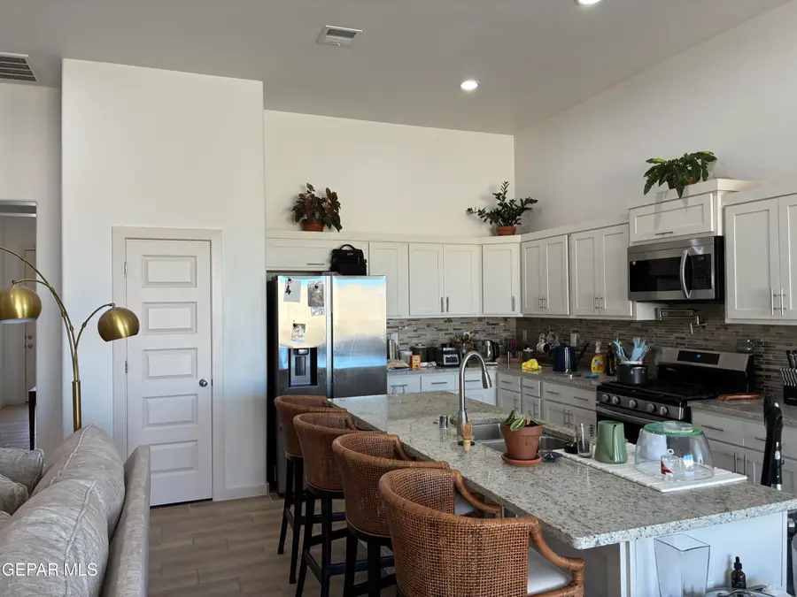 7421 Enchanted Point Drive, El Paso, TX 79911 - #3