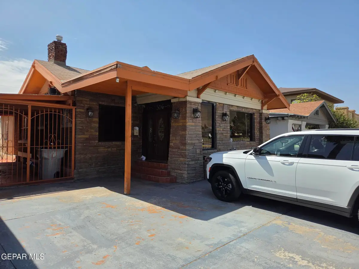 3306 Montana Avenue, El Paso, TX 79903 - #1