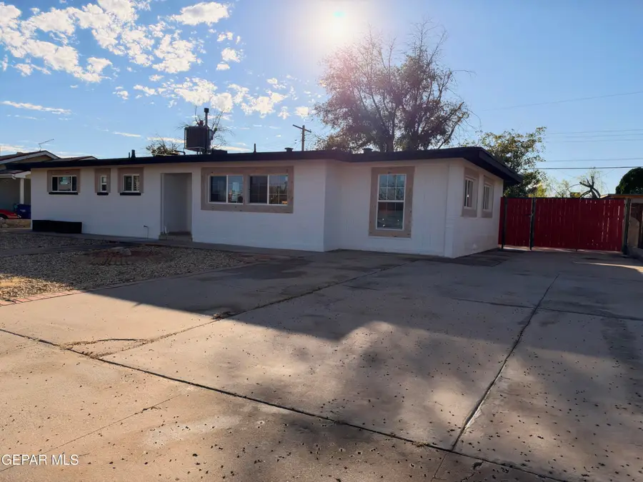 1501 Meadowview Drive, El Paso, TX 79912 - #2