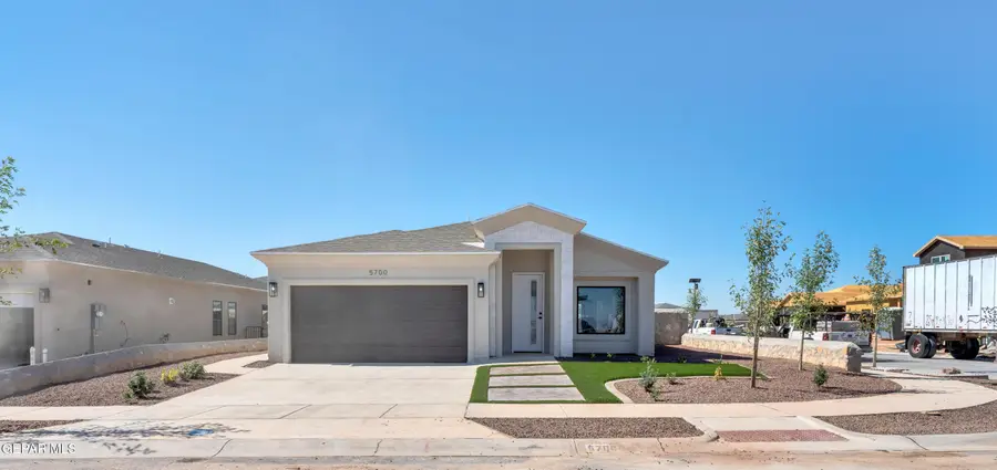 5716 Adamsville Avenue, El Paso, TX 79934 - #2