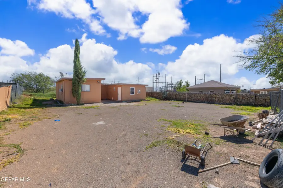 3948 Vanderveer Drive, El Paso, TX 79938 - #3