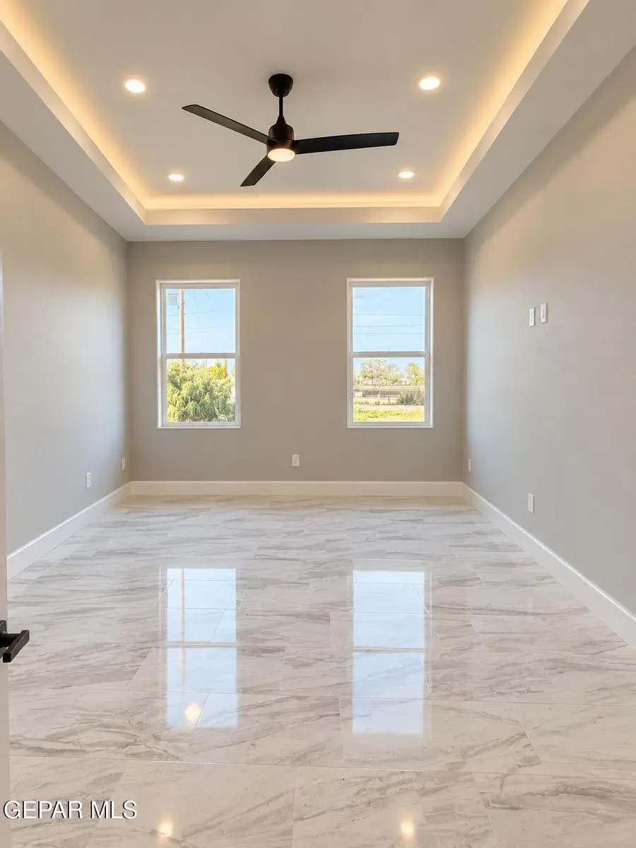 651 Delhi Drive, Socorro, TX 79927 - #3