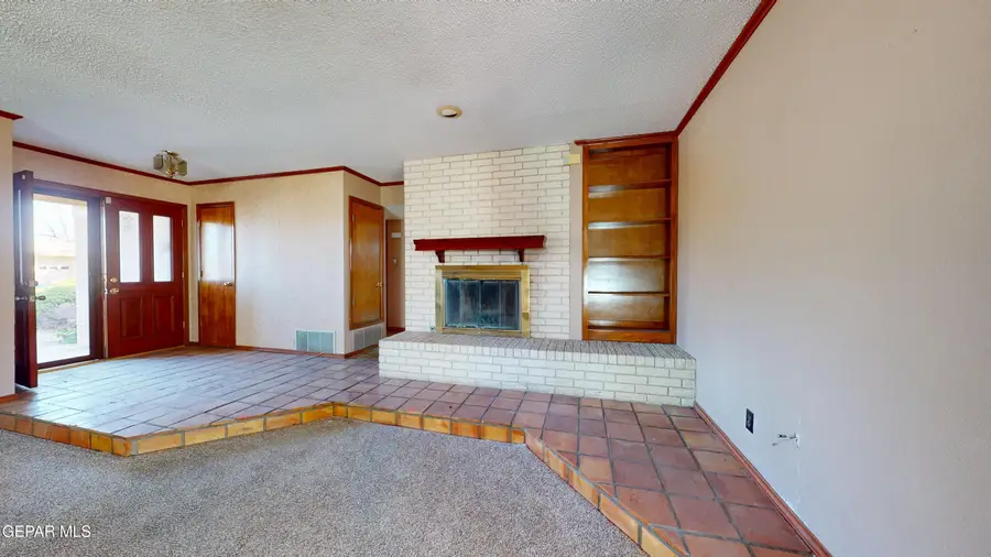 10100 Monaco Drive, El Paso, TX 79925 - #3