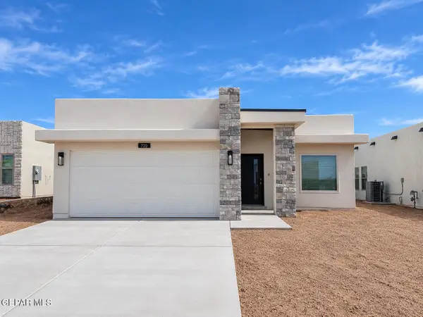 720 Paseo Astuto Place, Horizon City, TX 79928