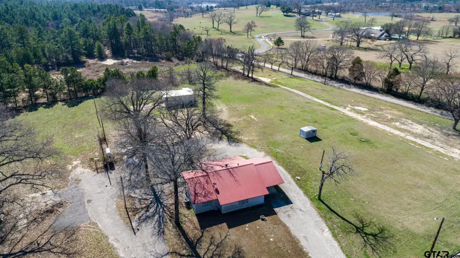 112 Gibson Road, Athens, TX 75751 - Image #3