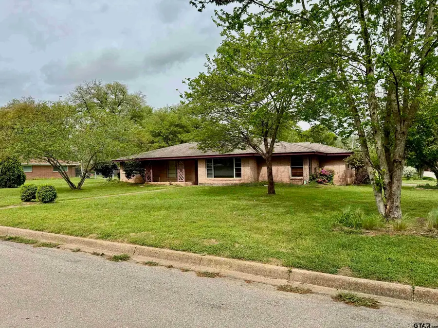 1207 E Redbud, Crockett, TX 75835 - Image #3