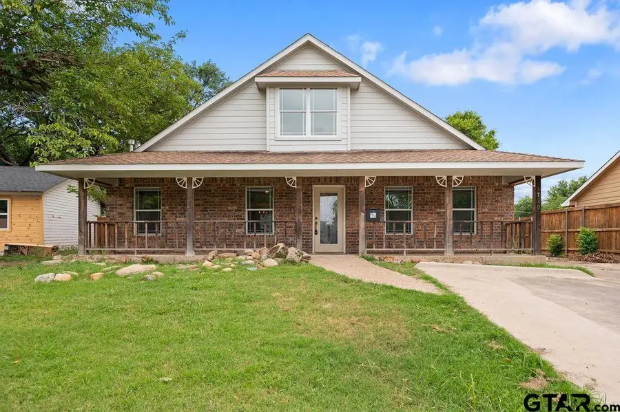 1720 Joyce, Arlington, TX 76011 - Image #2