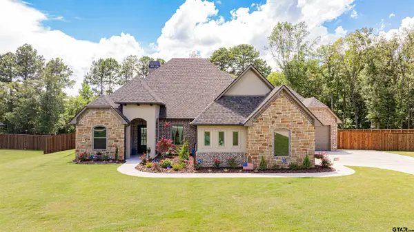 125 Thorn Briar, Longview, TX 75602