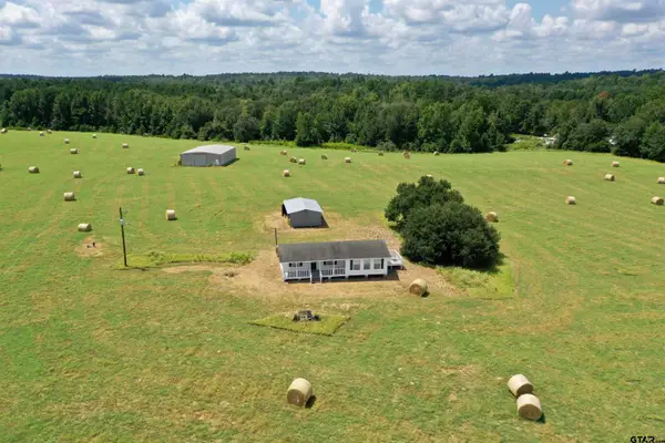 11697 FM 1511, Buffalo, TX 75831