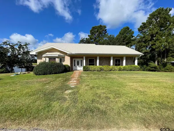 160 Lookout Point Drive, Grapeland,  75844