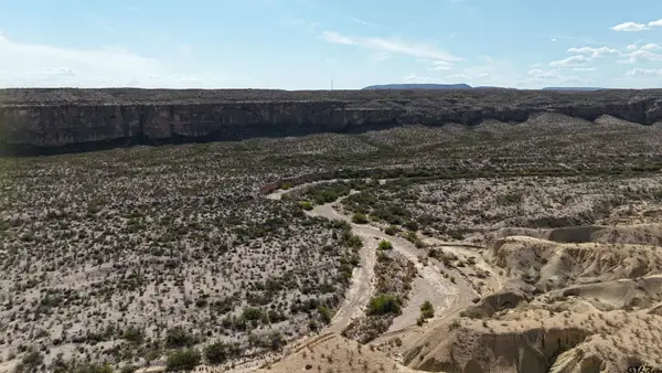 26885 Long Draw, Terlingua, 79852