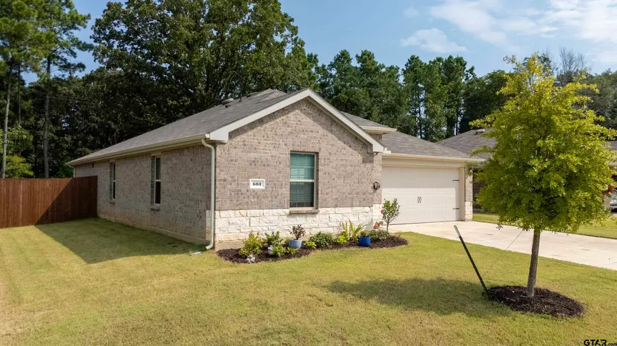 603 E River Oaks Lane, Chandler, TX 75758 - Image #3