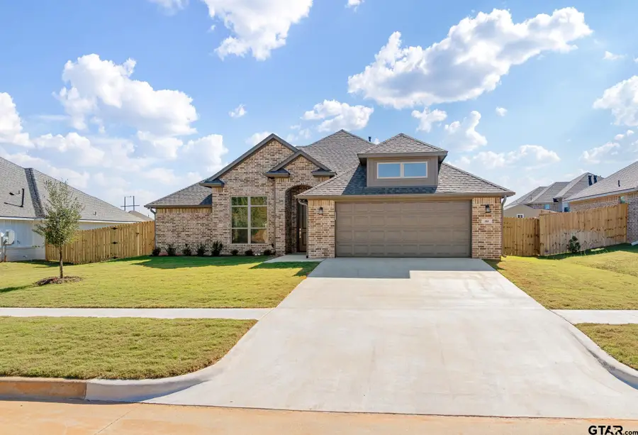 288 August Drive, Bullard, TX 75757 - Image #3