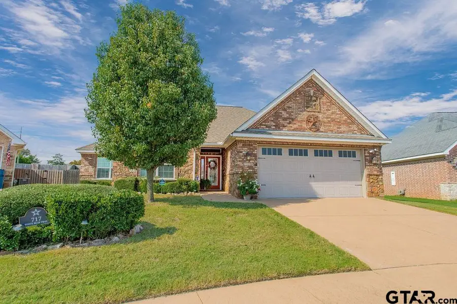 717 White Bear Trl, Lindale, TX 75771 - #3