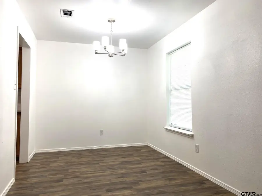 505 Red Springs Ave, Mount Pleasant, TX 75455 - Image #3