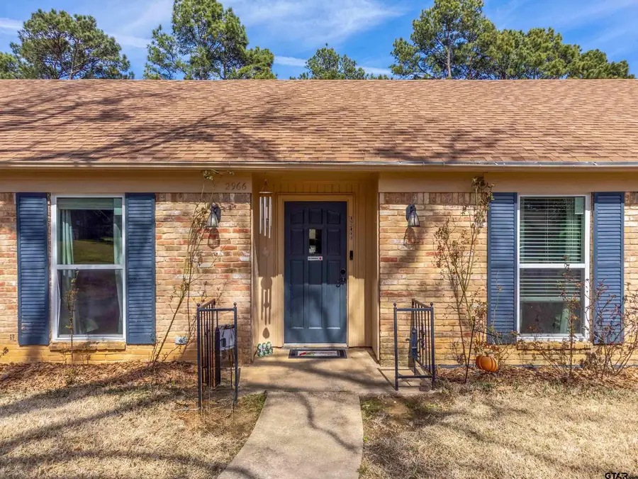 2966 Lynn Drive, Longview, TX 75604 - #2