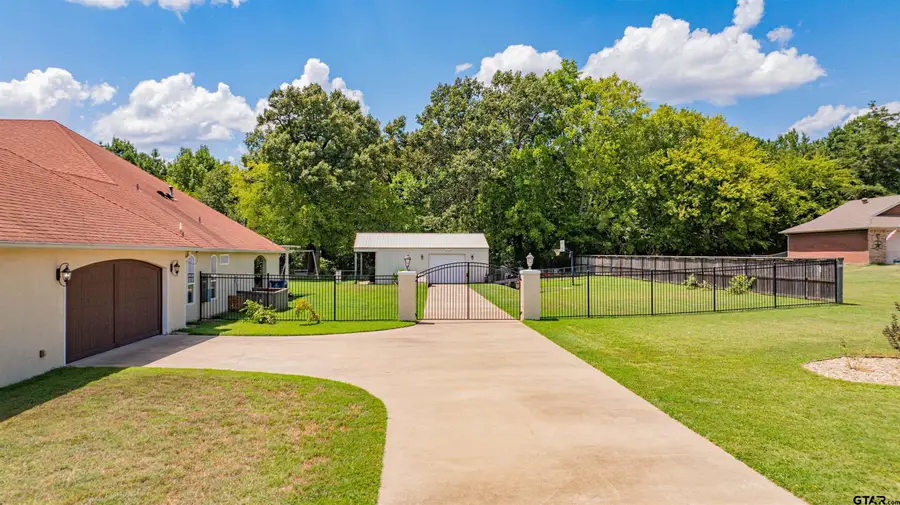 235 CR 1130, Kilgore, TX 75662 - Image #2