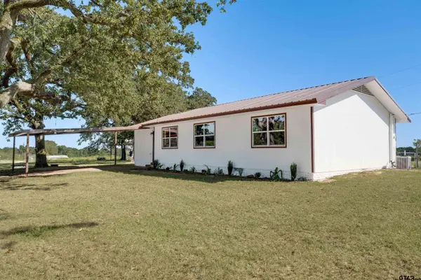 630 County Road 1855, Grapeland, TX 75844
