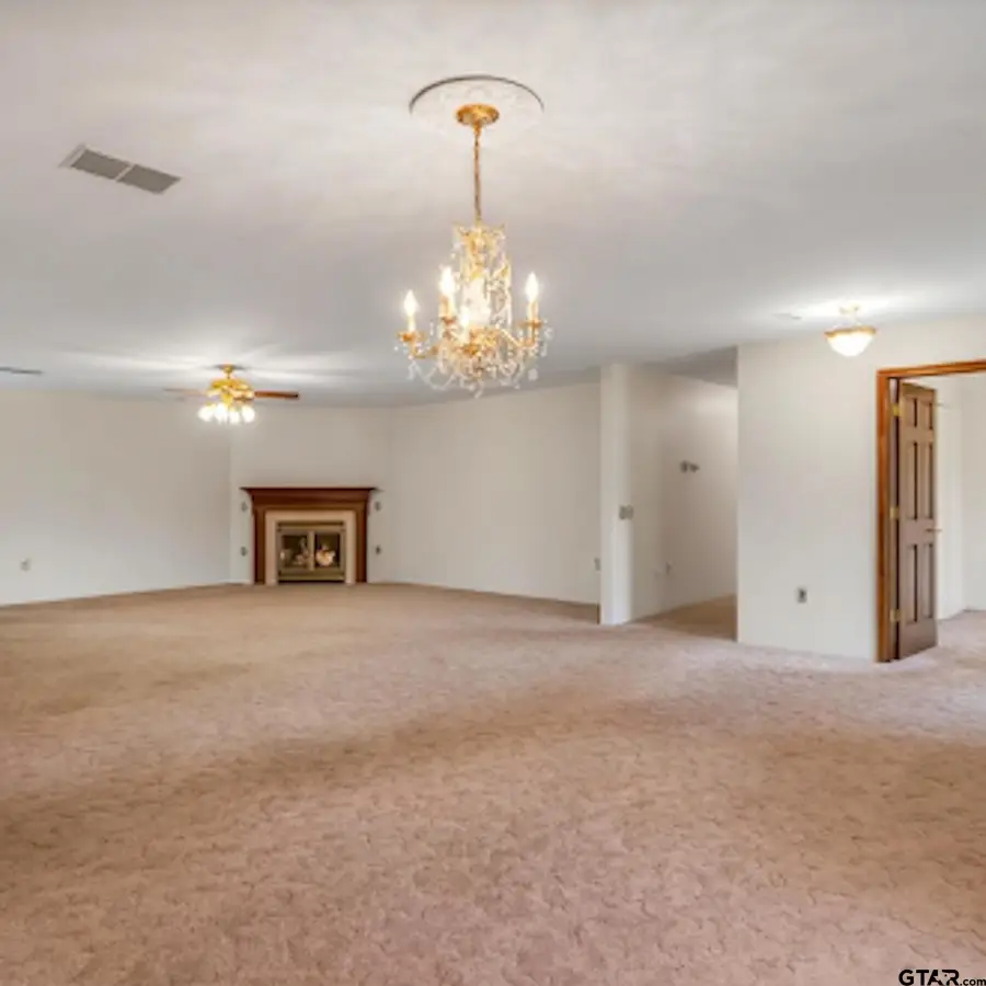 13315 CR 434, Lindale, TX 75771 - Image #2